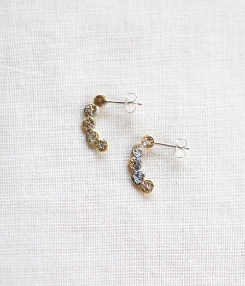 Jona "tenten hoop" Stud Earrings {White}