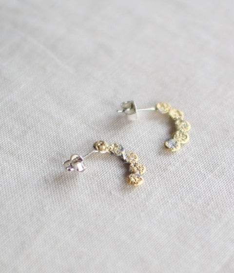 Jona "tenten hoop" Stud Earrings {White}
