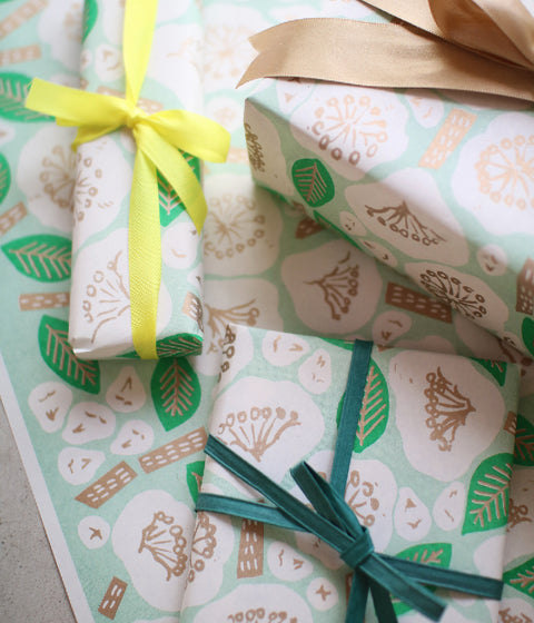 Natsuko Kozue A3 Wrapping Paper {Wild Rose} Holiday Ver.