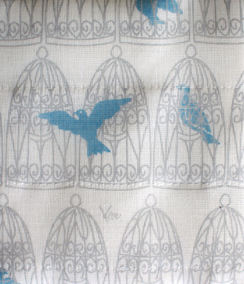 Shirayuki Towel {Happy Bird}