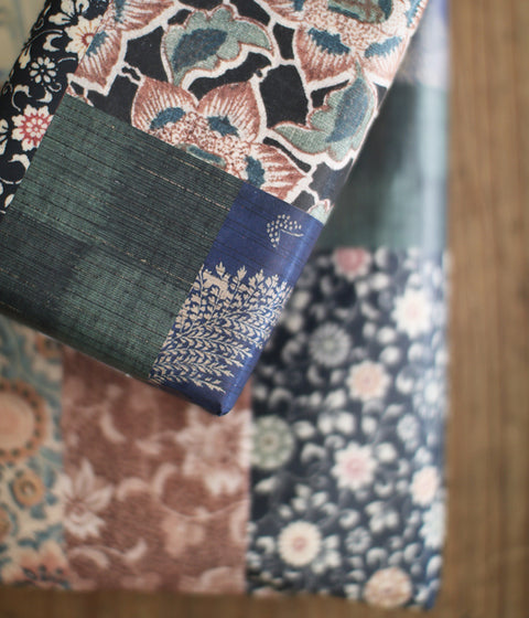 Vintage kimono patterns wrapping paper B