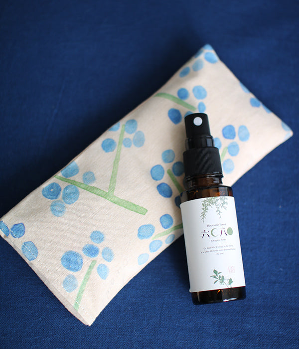 Warm Eye Pillow with Japanese Forest Mist {Blue Buds}