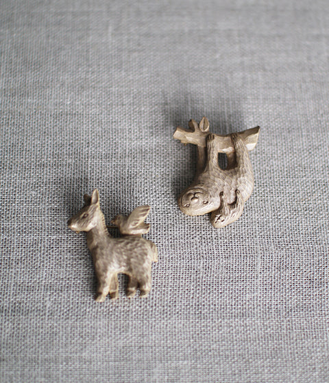 KIYATA Tin Brooch {Sloth}