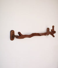 [PRE-ORDER] Squirrel Towel Bar