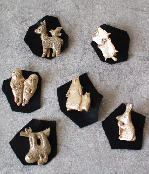KIYATA Tin Brooch {Sloth}