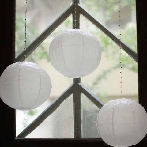 Japanese Paper Balloons {White} 21cm