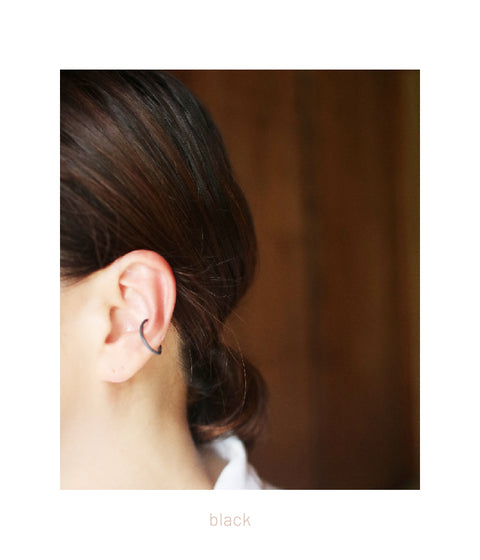 Jona "Wa" Ear Cuff Light Small / White, Black, Gold